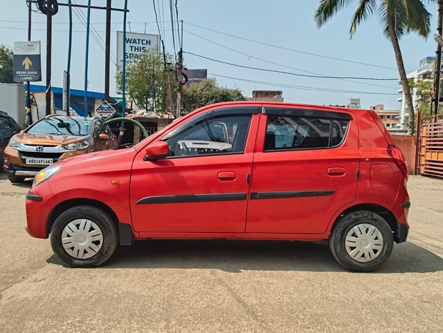 Second-hand 2023 Maruti Suzuki Alto 800 VXI for sale in Kolkata-5