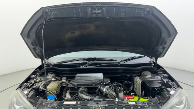 Second-hand 2019 Maruti Suzuki Vitara Brezza ZDi for sale in Ahmedabad-8