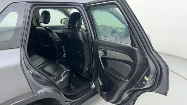 Second-hand 2019 Maruti Suzuki Vitara Brezza ZDi for sale in Ahmedabad-39