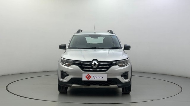 Second-hand 2023 Renault Triber RXZ for sale in Ahmedabad-7