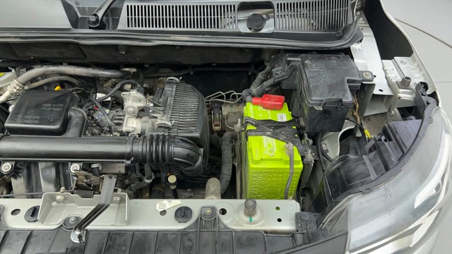 Second-hand 2023 Renault Triber RXZ for sale in Ahmedabad-31