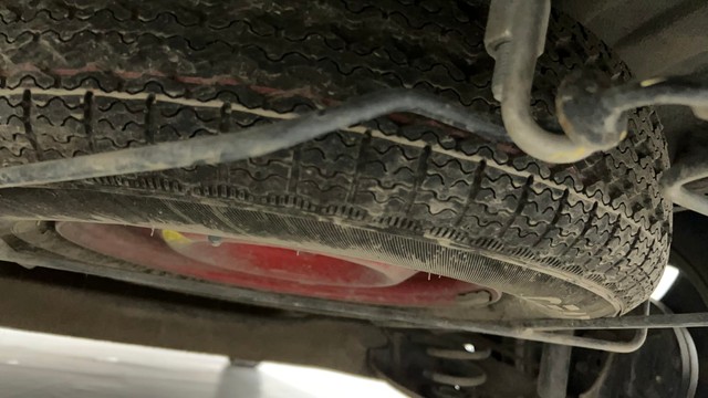 Second-hand 2023 Renault Triber RXZ for sale in Ahmedabad-21