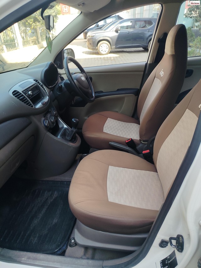 Second-hand 2016 Hyundai i10 Magna for sale in Gurgaon-4