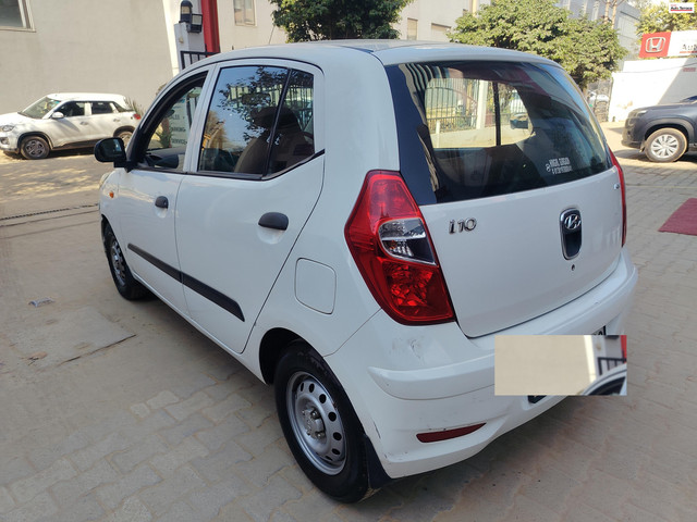 Second-hand 2016 Hyundai i10 Magna for sale in Gurgaon-2