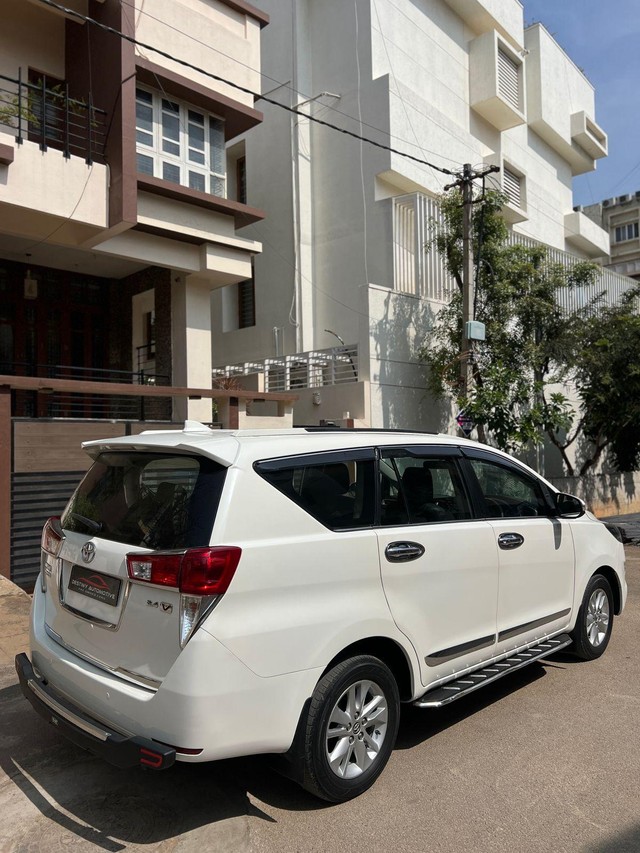 Second-hand 2016 Toyota Innova 2.5 G (Diesel) 7 Seater BS IV for sale in Bangalore-5