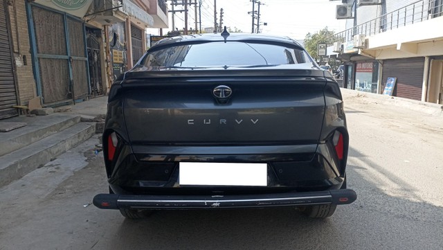 Second-hand 2024 Tata Curvv Creative S Diesel for sale in Sahibabad-2