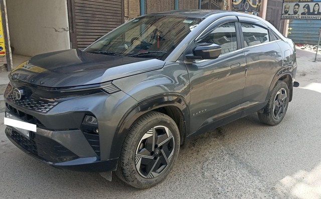 Second-hand 2024 Tata Curvv Creative S Diesel for sale in Sahibabad-8