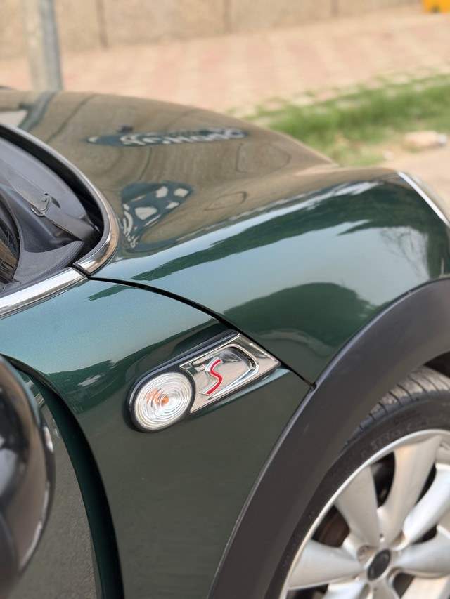 Second-hand 2014 Mini Cooper S for sale in New Delhi-5