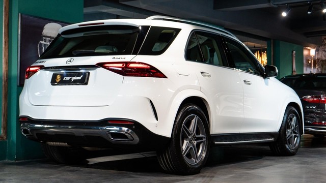 Second-hand 2025 Mercedes-Benz GLE 300d 4Matic AMG Line for sale in New Delhi-17