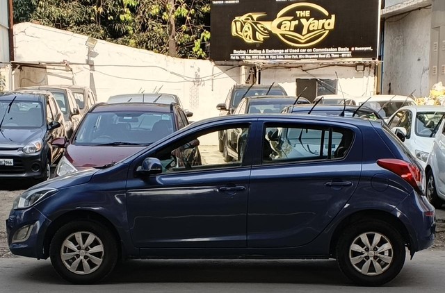 Hyundai i20 Sportz 1.2 Second-hand 2013 Hyundai i20 Sportz 1.2 for sale in Mira Road-4