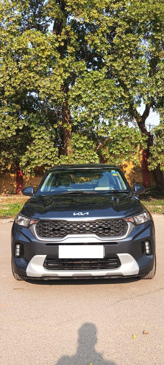 Kia Sonet HTK Second-hand 2023 Kia Sonet HTK for sale in New Delhi-8