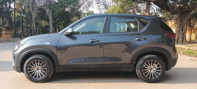 Kia Sonet HTK Second-hand 2023 Kia Sonet HTK for sale in New Delhi-5