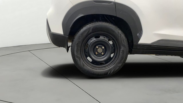 Second-hand 2021 Nissan Magnite XL BSVI for sale in Lucknow-27