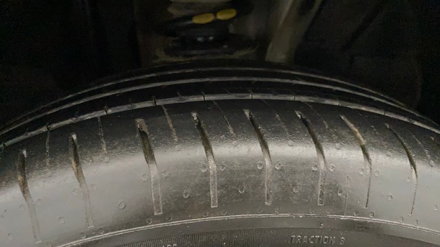 Second-hand 2021 Nissan Magnite XL BSVI for sale in Lucknow-8