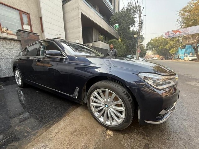 Second-hand 2019 BMW 7 Series 730Ld DPE Signature for sale in New Delhi-8