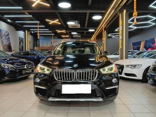 BMW X1 sDrive 20d xLine Second-hand 2017 BMW X1 sDrive 20d xLine for sale in Nashik-3