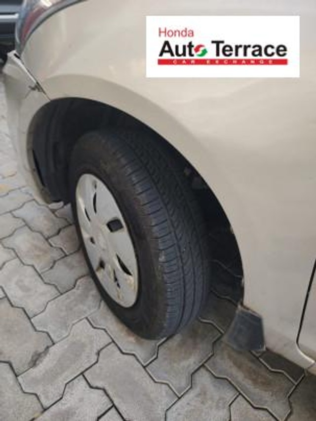 Maruti Suzuki Swift Dzire VXI Second-hand 2015 Maruti Suzuki Swift Dzire VXI for sale in Thiruvananthapuram-3