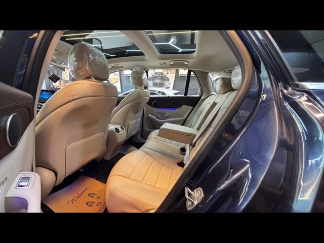 Second-hand 2021 Mercedes-Benz GLC 200 for sale in Nashik-3
