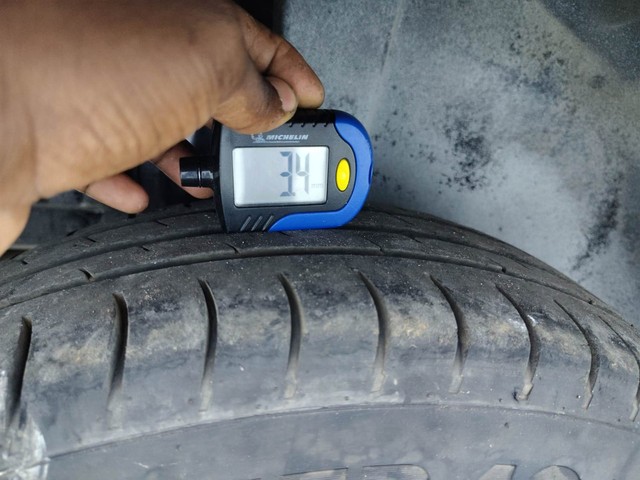 Second-hand 2016 Maruti Suzuki Swift VXI for sale in Visakhapatnam-30