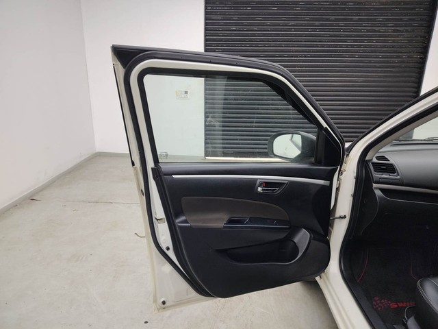 Second-hand 2016 Maruti Suzuki Swift VXI for sale in Visakhapatnam-23