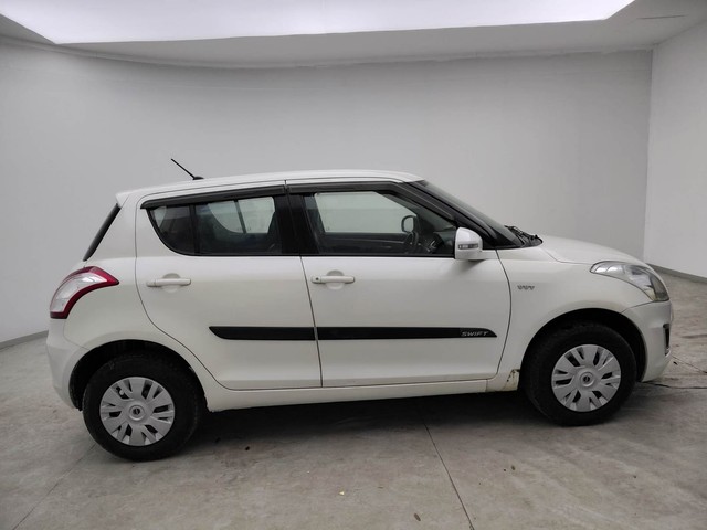 Second-hand 2016 Maruti Suzuki Swift VXI for sale in Visakhapatnam-2