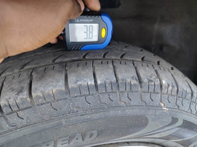 Second-hand 2016 Maruti Suzuki Swift VXI for sale in Visakhapatnam-33