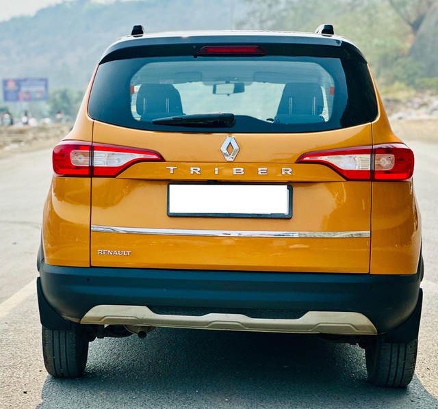 Second-hand 2022 Renault Triber RXZ BSVI for sale in Pune-3