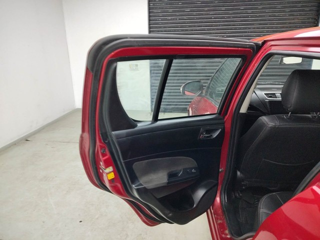 Second-hand 2014 Maruti Suzuki Swift VXI for sale in Visakhapatnam-28