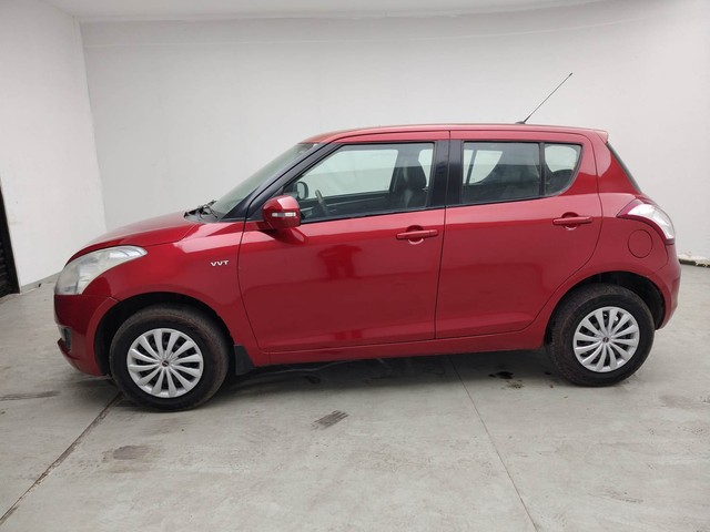 Second-hand 2014 Maruti Suzuki Swift VXI for sale in Visakhapatnam-6
