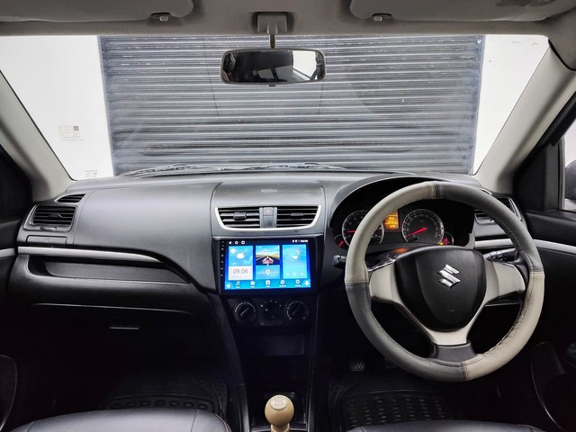 Second-hand 2014 Maruti Suzuki Swift VXI for sale in Visakhapatnam-11