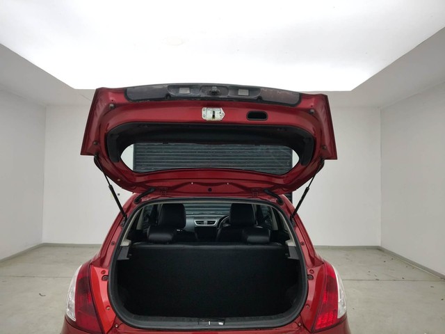 Second-hand 2014 Maruti Suzuki Swift VXI for sale in Visakhapatnam-29