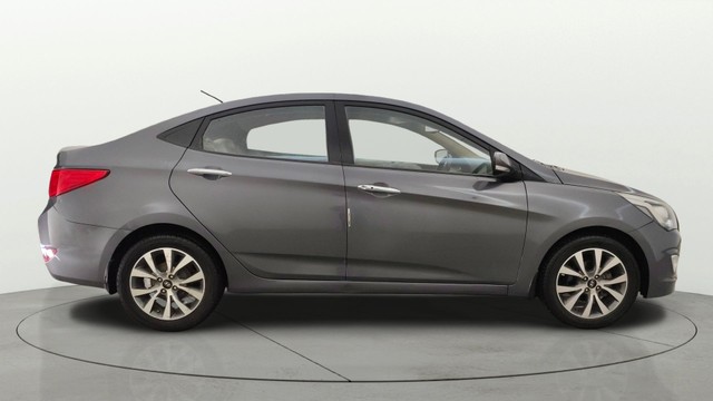 Second-hand 2015 Hyundai Verna 1.6 VTVT S Option for sale in Pune-1