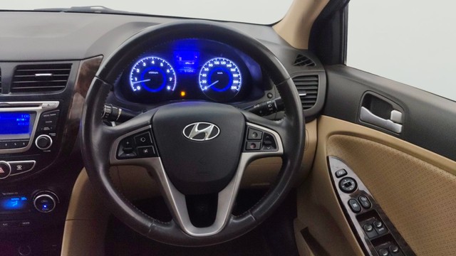 Second-hand 2015 Hyundai Verna 1.6 VTVT S Option for sale in Pune-12