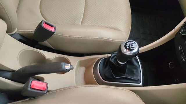 Second-hand 2015 Hyundai Verna 1.6 VTVT S Option for sale in Pune-13