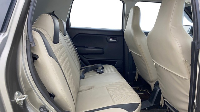 Second-hand 2022 Maruti Wagon R VXI BSVI for sale in Ahmedabad-3