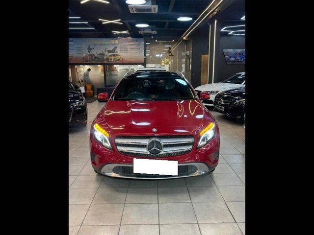 Second-hand 2015 Mercedes-Benz GLA Class 200 for sale in Nashik-2