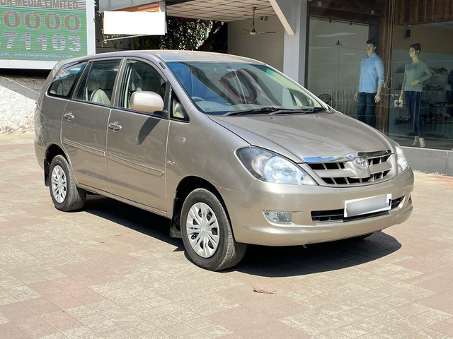 Second-hand 2008 Toyota Innova 2.5 G (Diesel) 7 Seater BS III for sale in Mumbai-3