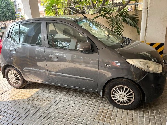 Second-hand 2011 Hyundai i10 Sportz for sale in Kanchipuram-7