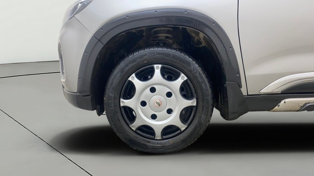 Second-hand 2022 Maruti Vitara Brezza VXI for sale in Hyderabad-30