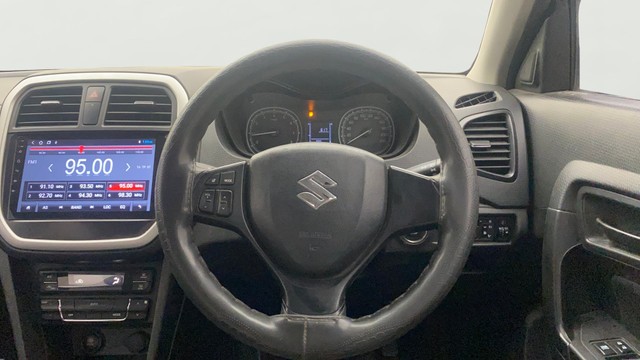 Second-hand 2022 Maruti Vitara Brezza VXI for sale in Hyderabad-2