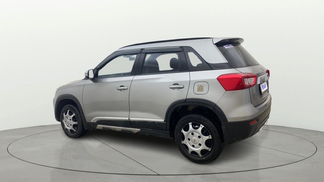 Second-hand 2022 Maruti Vitara Brezza VXI for sale in Hyderabad-16