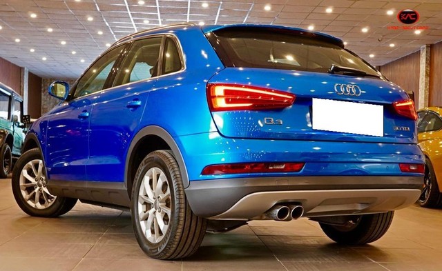 Second-hand 2017 Audi Q3 30 TDI for sale in New Delhi-14