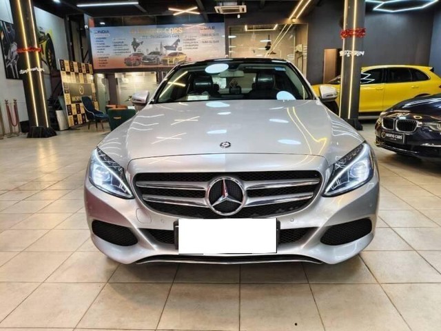 Second-hand 2018 Mercedes-Benz C-Class C 200 Avantgarde Edition C for sale in Mumbai-3