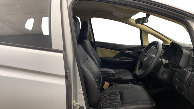 Honda Jazz 1.2 E i VTEC Second-hand 2016 Honda Jazz 1.2 E i VTEC for sale in Lucknow-25