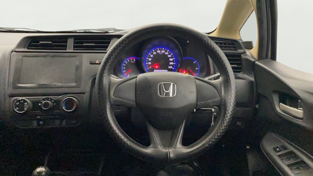 Honda Jazz 1.2 E i VTEC Second-hand 2016 Honda Jazz 1.2 E i VTEC for sale in Lucknow-1