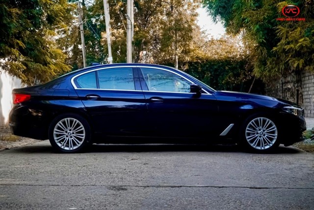 BMW 5 Series 530i Sport Line Second-hand 2018 BMW 5 Series 530i Sport Line for sale in New Delhi-1