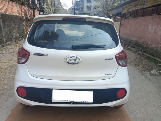 Second-hand 2017 Hyundai Grand i10 1.2 Kappa Asta for sale in Darjeeling-2