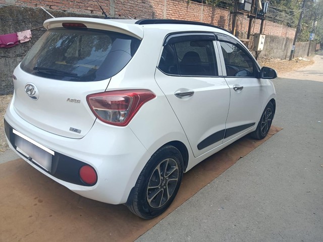 Second-hand 2017 Hyundai Grand i10 1.2 Kappa Asta for sale in Darjeeling-7