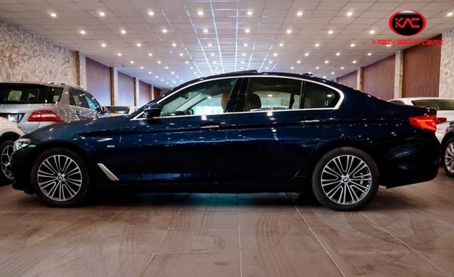 BMW 5 Series 520d Sport Line Second-hand 2018 BMW 5 Series 520d Sport Line for sale in New Delhi-3