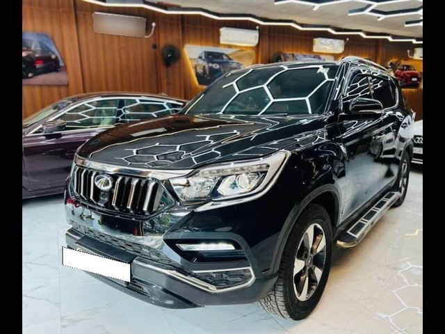 Second-hand 2019 Mahindra Alturas G4 4X4 AT BSIV for sale in Mumbai-3